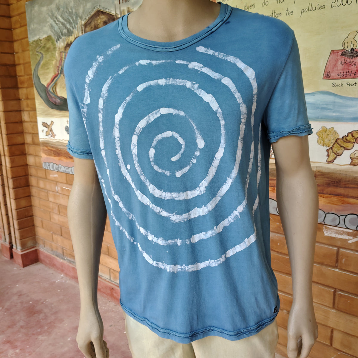 Natrually Dyed Wax Printed T-Shirt | Woad Blue | Size: L