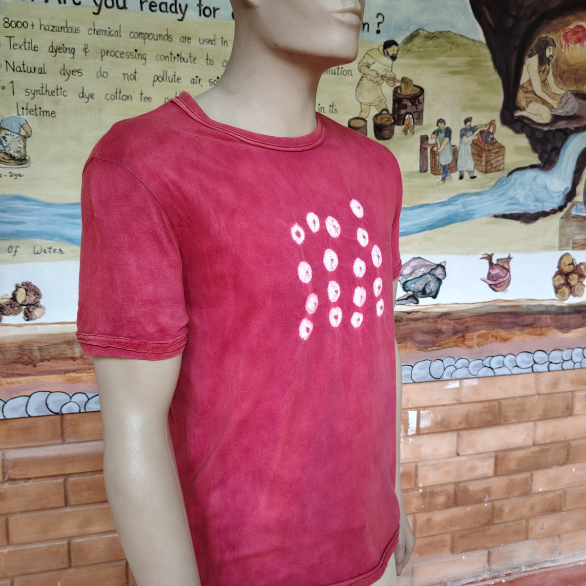 Natrually Dyed Tie & Dye T-Shirt | Madder Red | Size: L